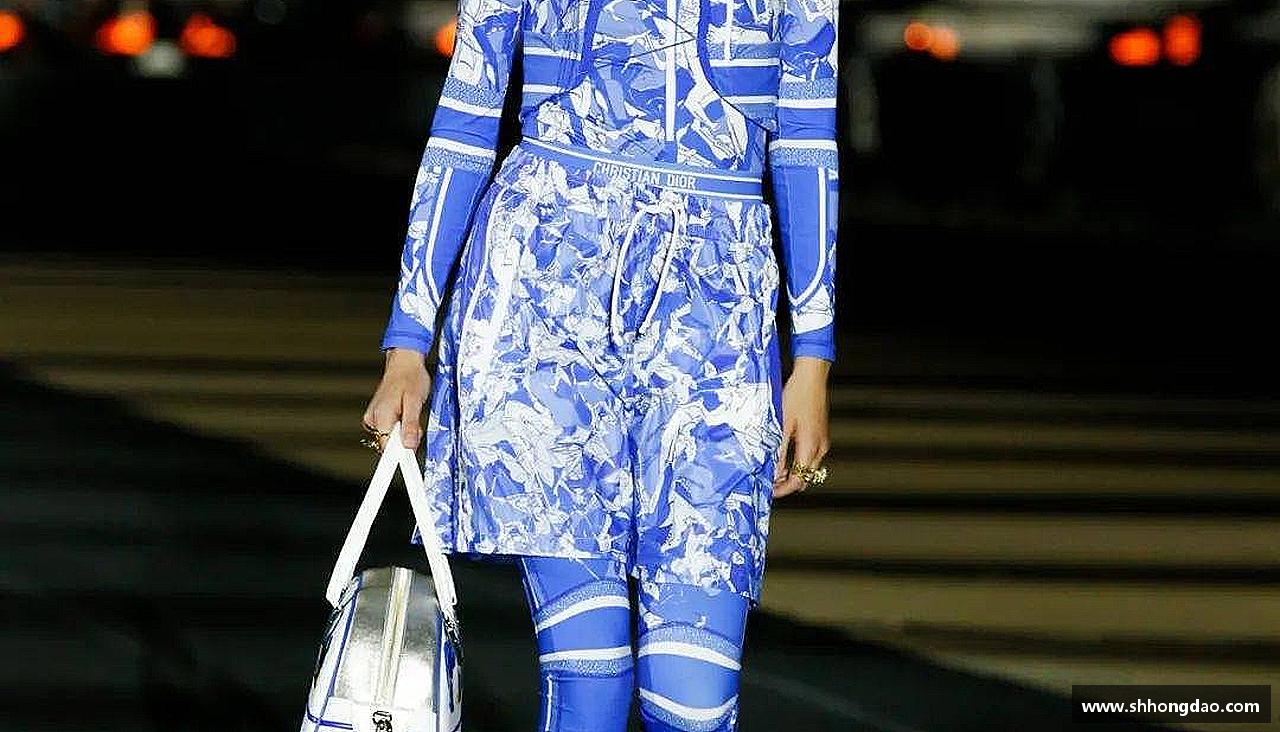 让奋斗成为习惯，让成功成为结果。